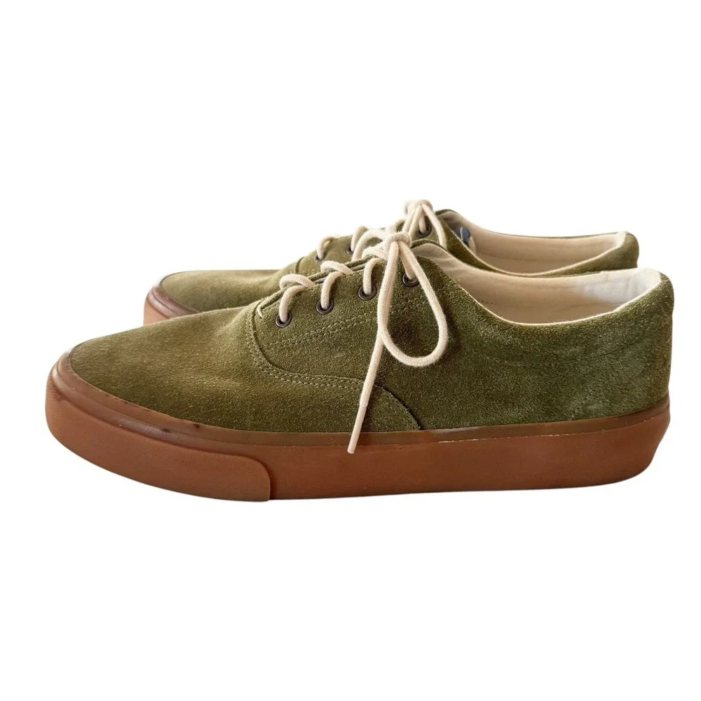 Sebago John Suede Sneakers size 10 Olive Green Preppy Cabincore Casual Capsule